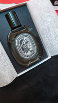 Load image into Gallery viewer, Hand Engraving - Perfume image 12
